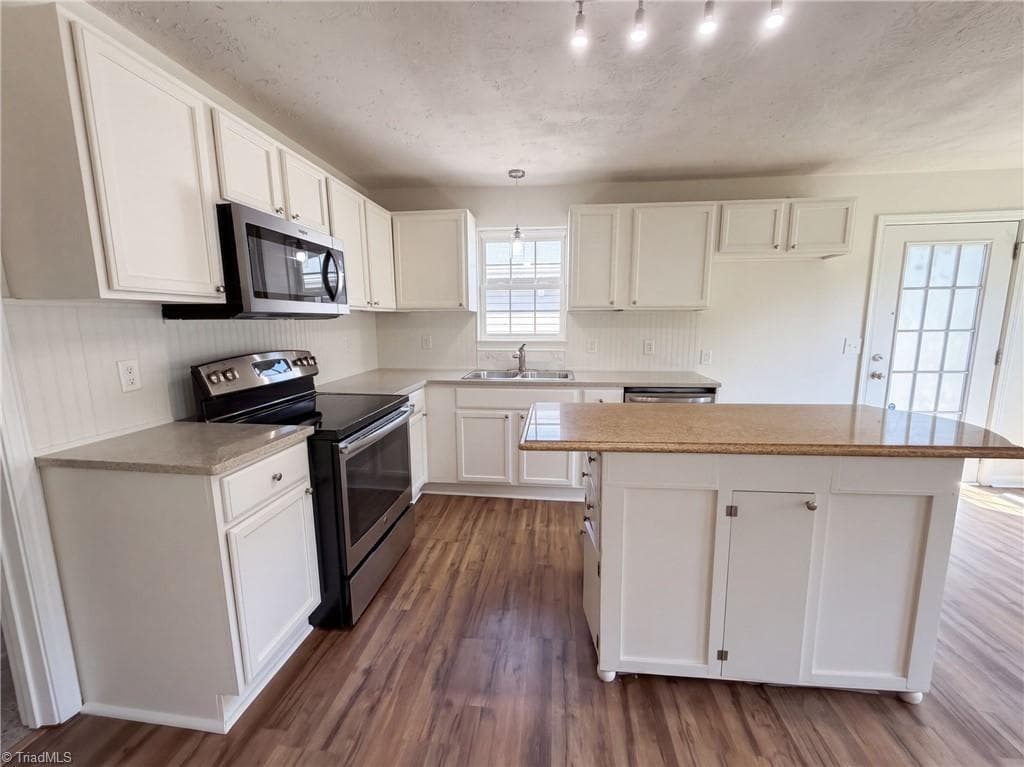 Stick/Site Built at 4982 Follansbee Road, Winston-Salem NC 27127, Winston-Salem, photo 6 of 32