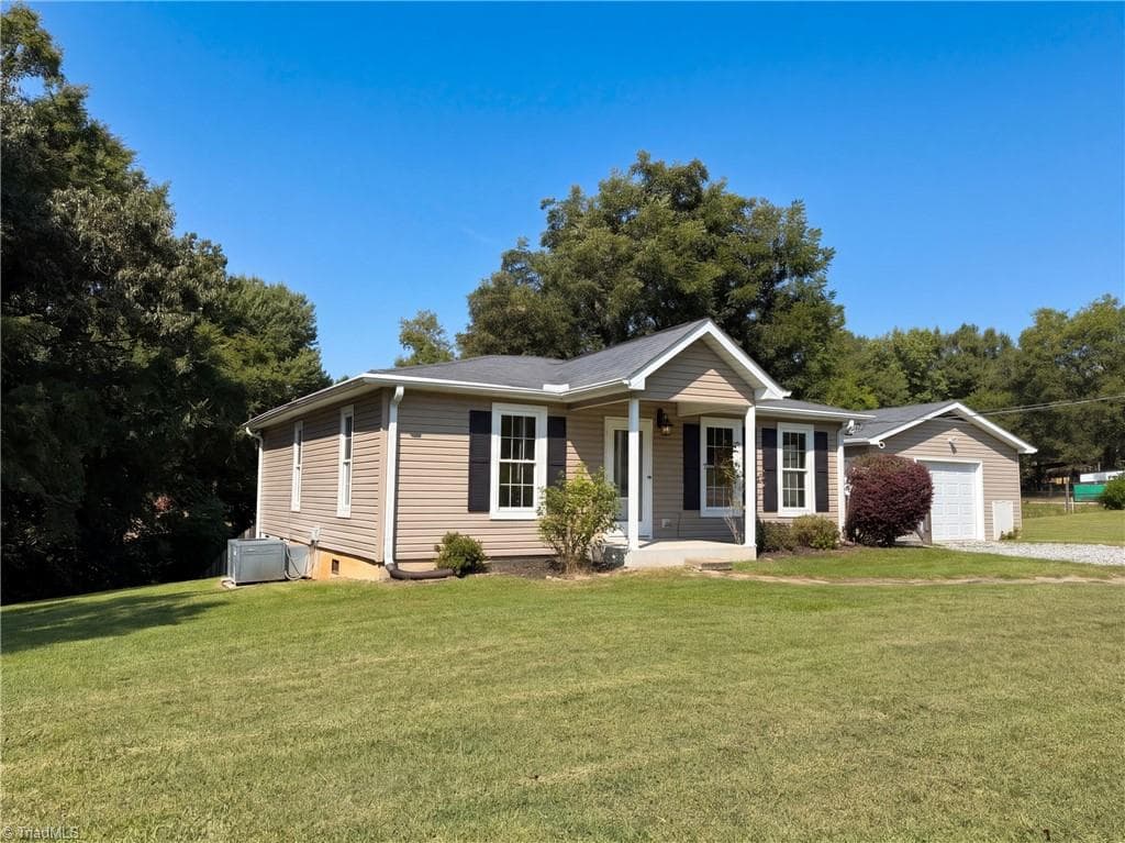 Stick/Site Built at 4982 Follansbee Road, Winston-Salem NC 27127, Winston-Salem, photo 31 of 32