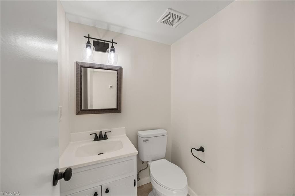 1/2 bath - 5721 Bramblegate Road, Greensboro NC 27409, Greensboro