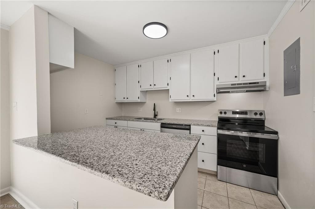 Stick/Site Built at 5721 Bramblegate Road, Greensboro NC 27409, Greensboro, photo 17 of 58