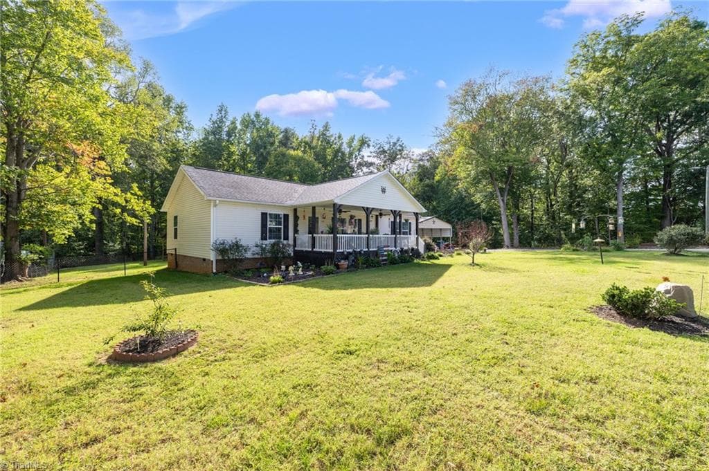 Modular at 152 Durhams Trail, Reidsville NC 27320, Reidsville, photo 3 of 84