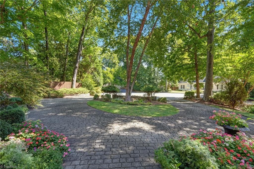 Stick/Site Built at 4 Elm Ridge Court, Greensboro NC 27408, Greensboro, photo 7 of 44