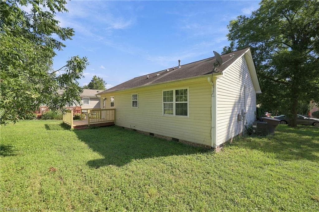 Stick/Site Built at 1402 Brown Boulevard, Greensboro NC 27401, photo 23 of 27