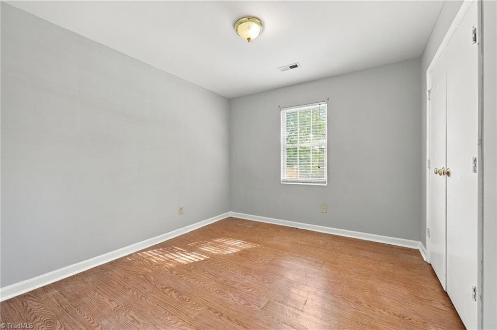 Stick/Site Built at 1402 Brown Boulevard, Greensboro NC 27401, photo 13 of 27