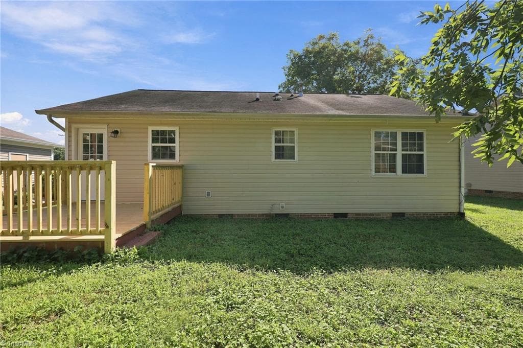 Stick/Site Built at 1402 Brown Boulevard, Greensboro NC 27401, photo 22 of 27