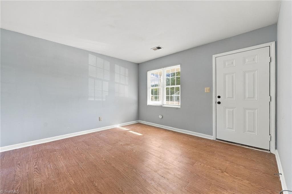 Stick/Site Built at 1402 Brown Boulevard, Greensboro NC 27401, photo 3 of 27