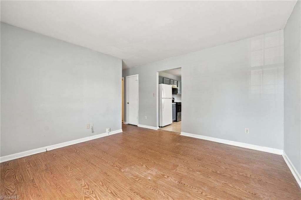 Stick/Site Built at 1402 Brown Boulevard, Greensboro NC 27401, photo 5 of 27