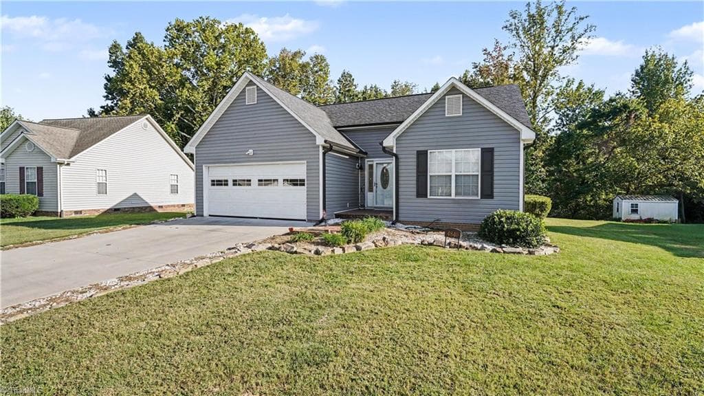 Stick/Site Built at 4840 Tutelo Trail, Winston-Salem NC 27127, Winston-Salem, photo 6 of 22
