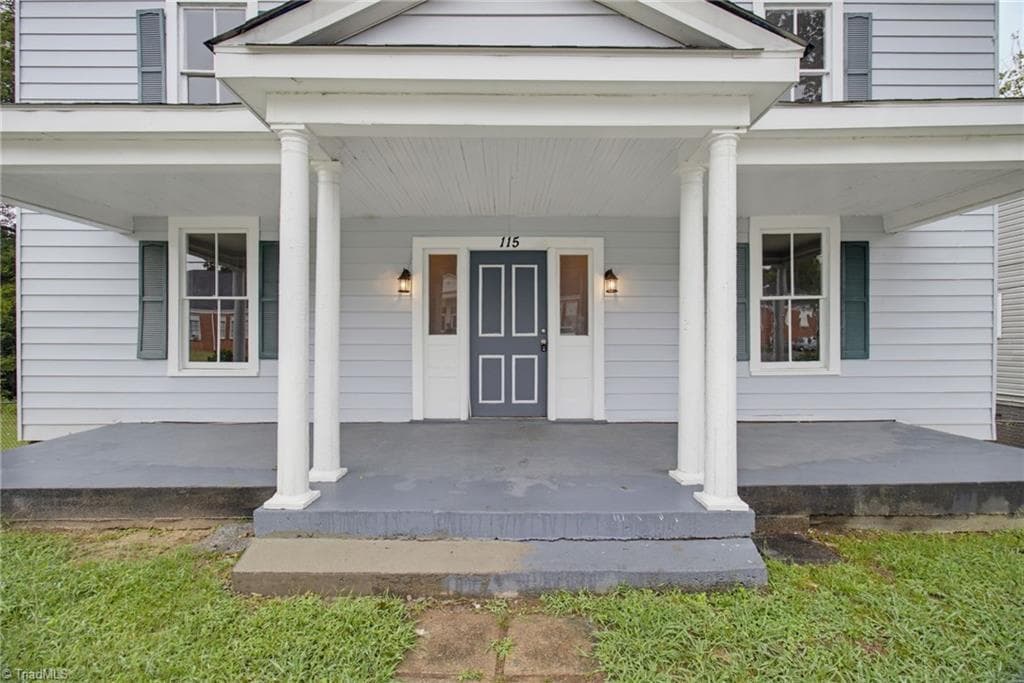 Stick/Site Built at 115 Franklin Street, Reidsville NC 27320, Reidsville, photo 7 of 60