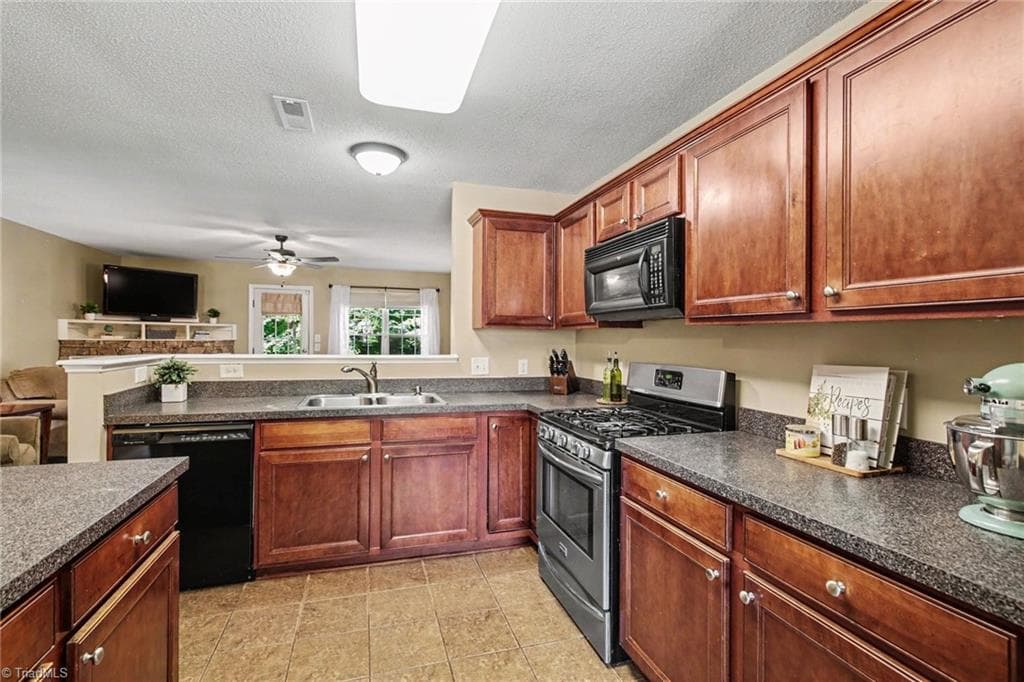 Stick/Site Built at 160 Rockbridge Court, Kernersville NC 27284, Kernersville, photo 9 of 33