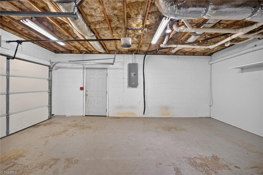 Stick/Site Built at 3921 Quillmark Court, Winston-Salem NC 27127, photo 23 of 28
