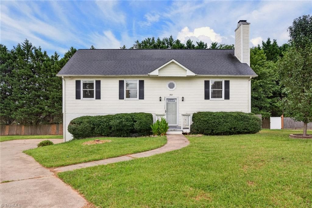 3921 Quillmark Court, Winston-Salem NC 27127