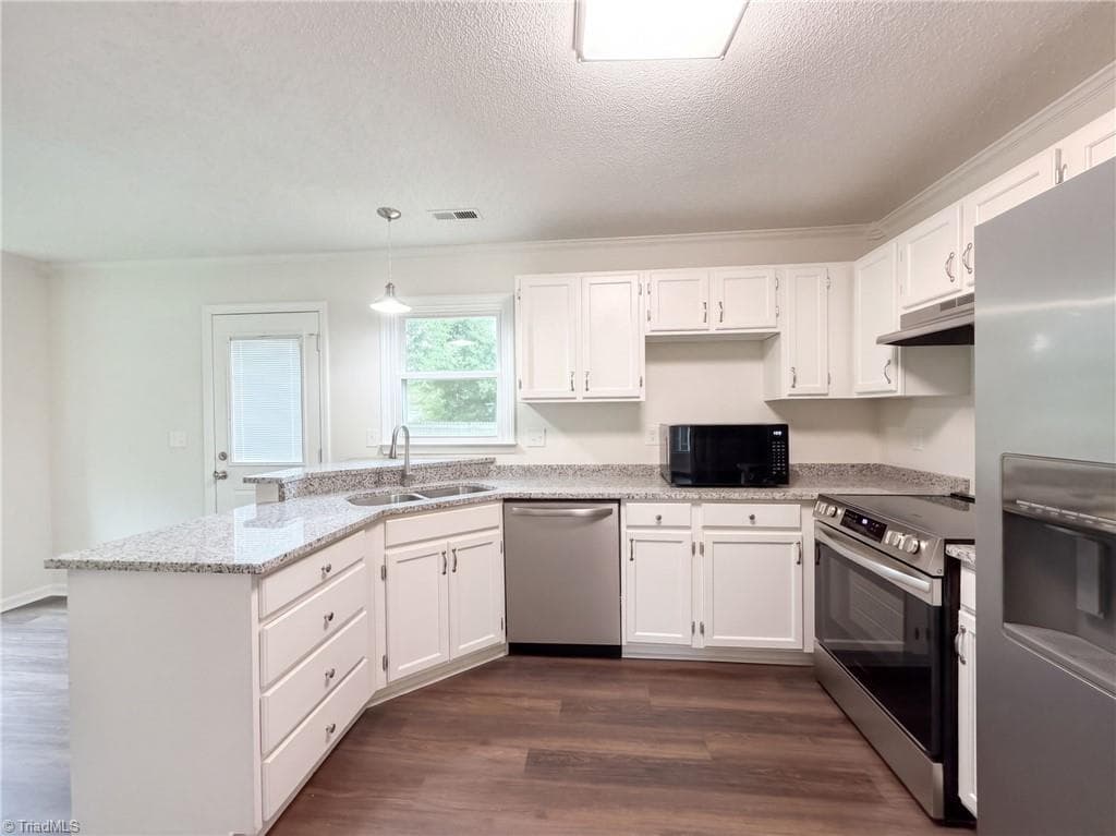 Stick/Site Built at 1001 Kingstree Ridge Drive, Winston-Salem NC 27127, photo 2 of 27