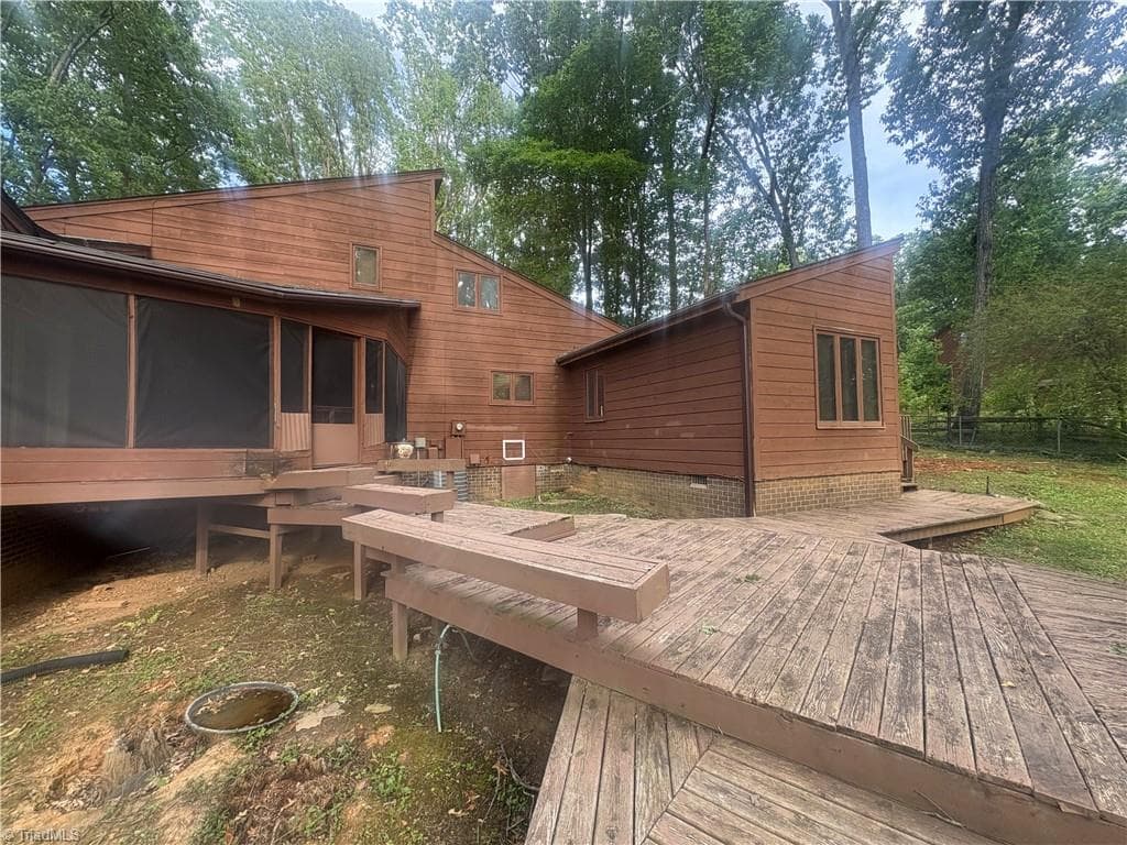 Stick/Site Built at 6902 Greenland Avenue, Julian NC 27283, photo 4 of 27