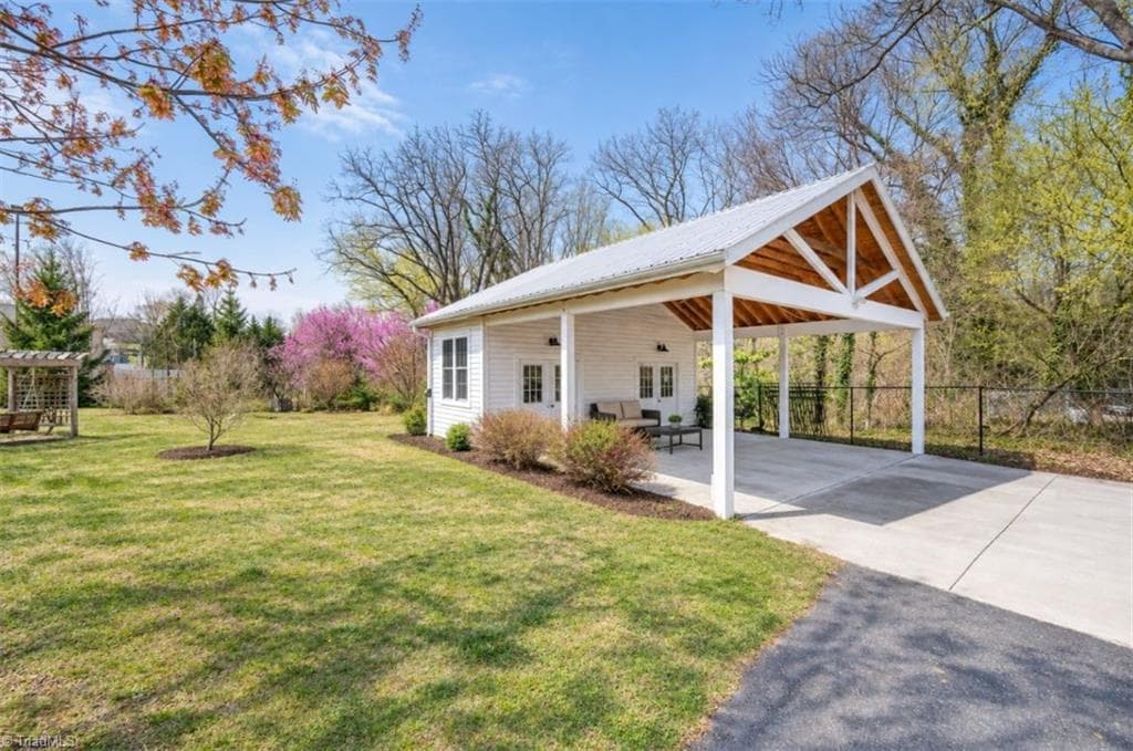 Remarks at 120 Rawley Avenue, Mount Airy NC 27030, photo 5 of 13