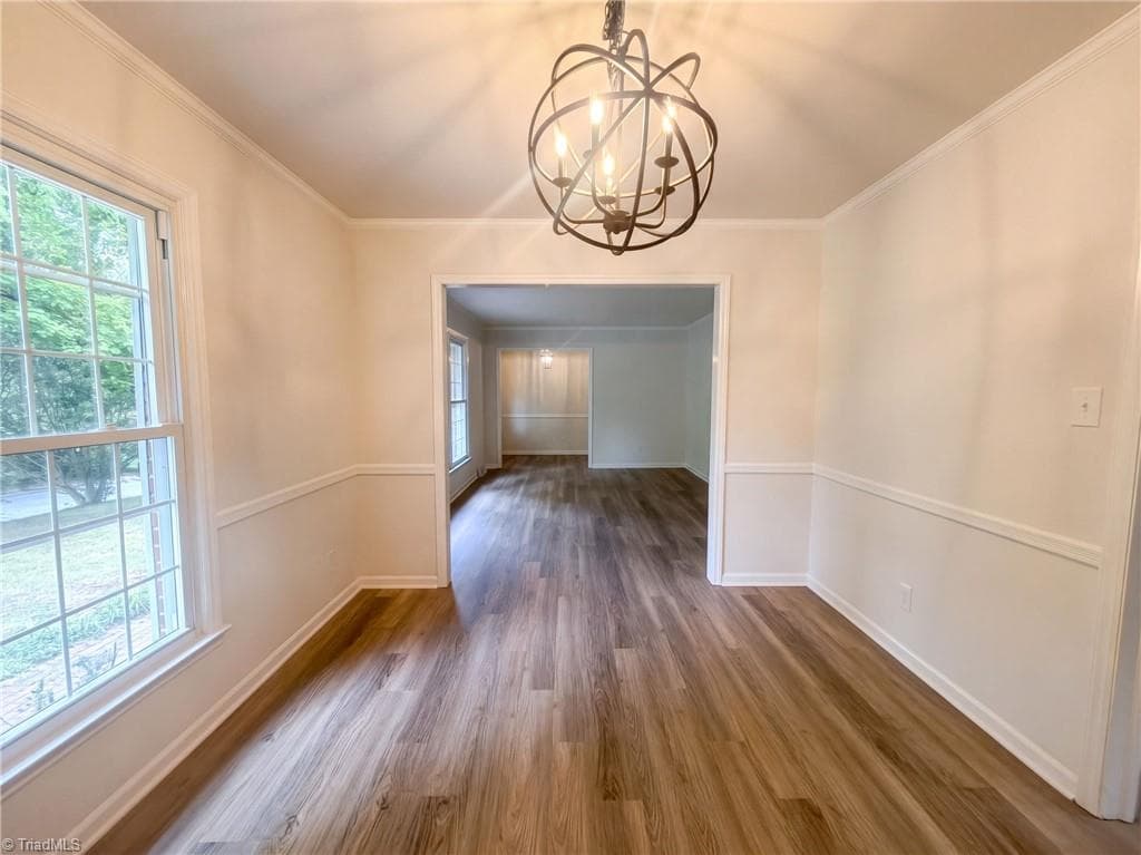 Stick/Site Built at 505 Leawood Drive, Greensboro NC 27410, photo 9 of 14