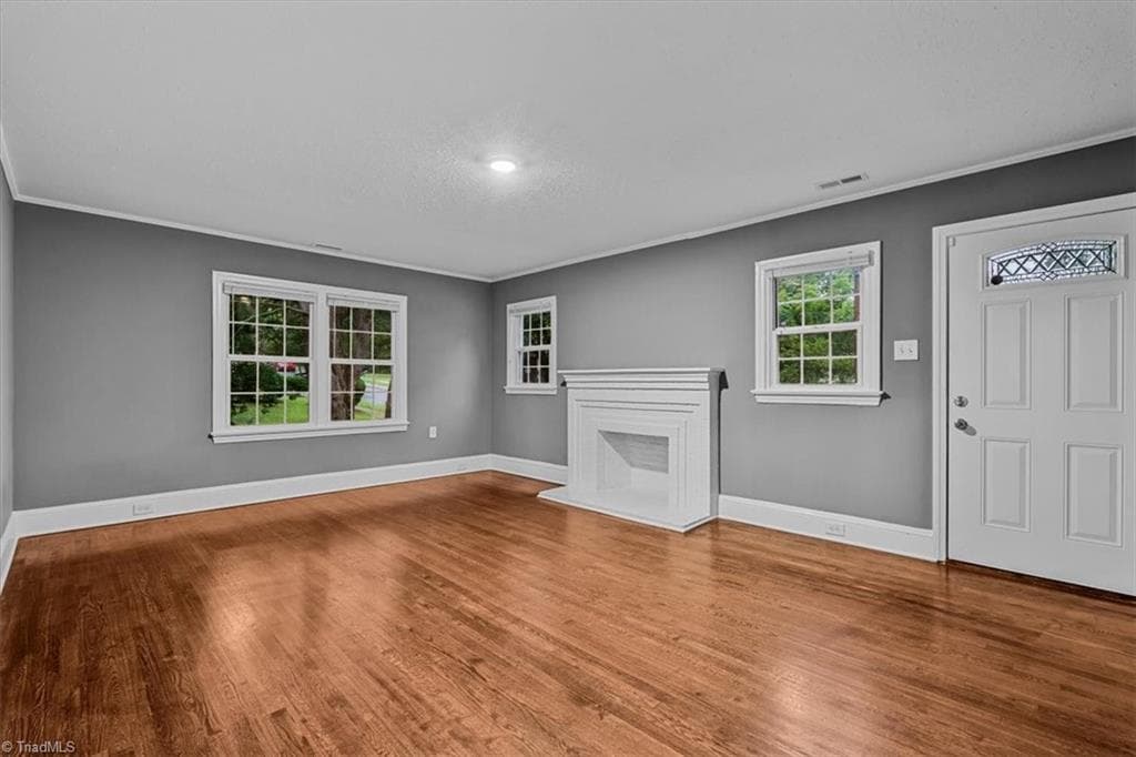 Stick/Site Built at 435 W Sharpe Street, Statesville NC 28677, Statesville, photo 6 of 37