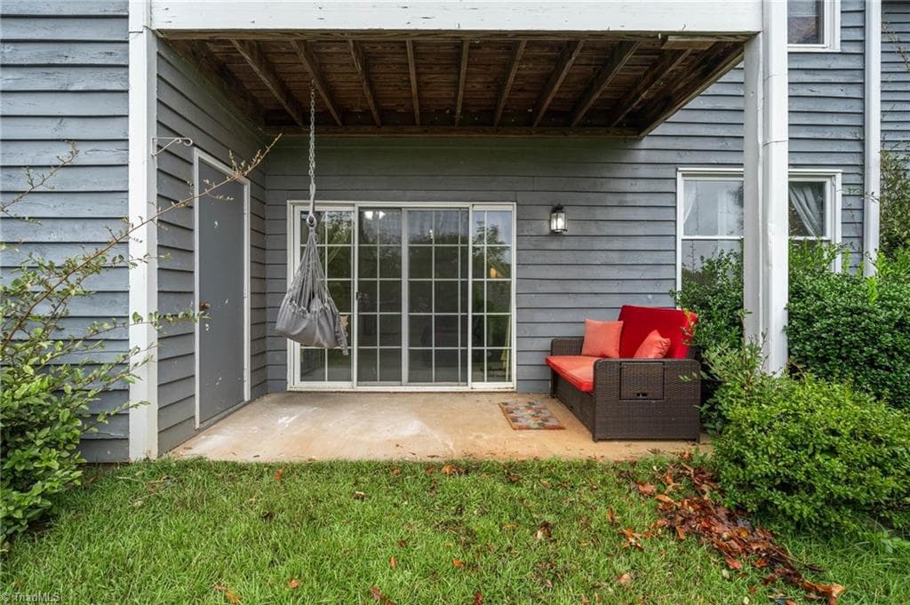 Stick/Site Built at 382 Meadows Circle, Winston-Salem NC 27104, Winston-Salem, photo 47 of 62