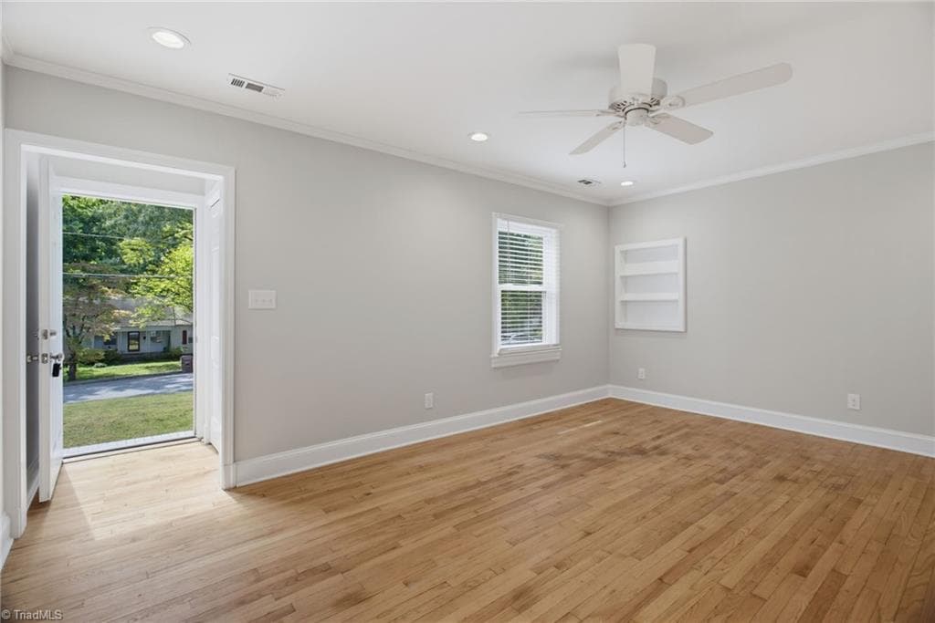 Stick/Site Built at 525 Farriss Avenue E, High Point NC 27262, High Point, photo 15 of 60