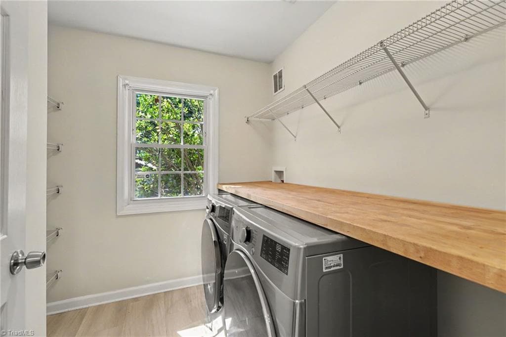 Stick/Site Built at 1314 Winstead Place, Greensboro NC 27408, photo 13 of 30