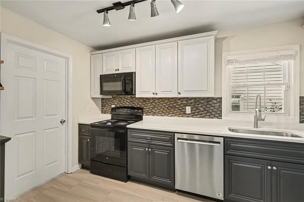 Stick/Site Built at 1314 Winstead Place, Greensboro NC 27408, photo 11 of 30