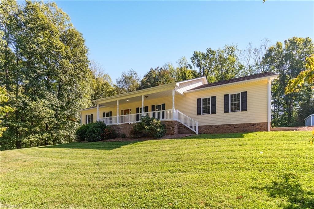 Stick/Site Built at 154 Stanley Avenue, Winston-Salem NC 27101, Winston-Salem, photo 3 of 45