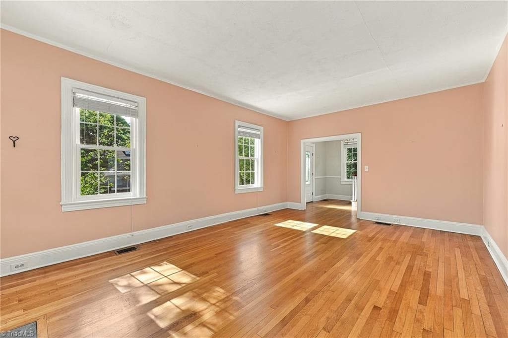 Stick/Site Built at 1525 Cloverdale Avenue, Winston-Salem NC 27104, Winston-Salem, photo 13 of 74