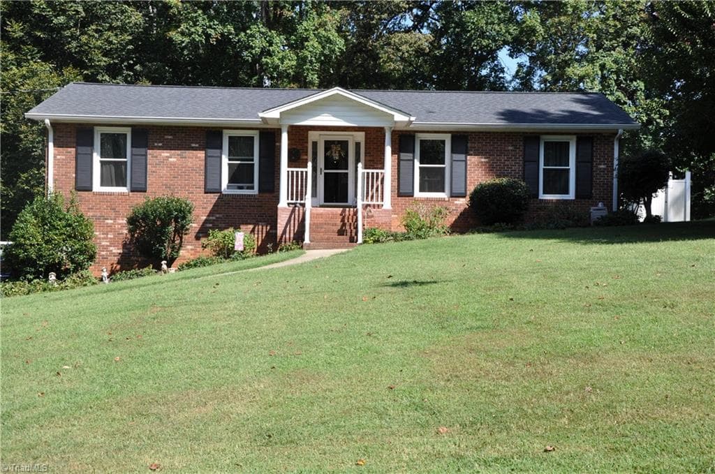 6045 Woodcove Drive, Winston-Salem NC 27104
