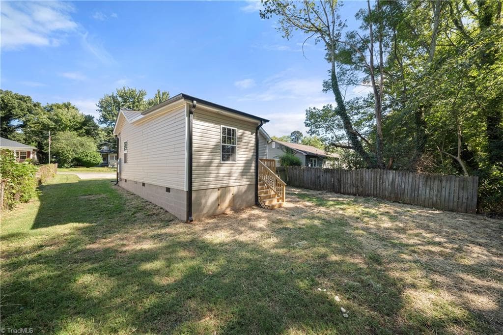 Stick/Site Built at 2810 Ansonia Street, Winston-Salem NC 27105, Winston-Salem, photo 37 of 46
