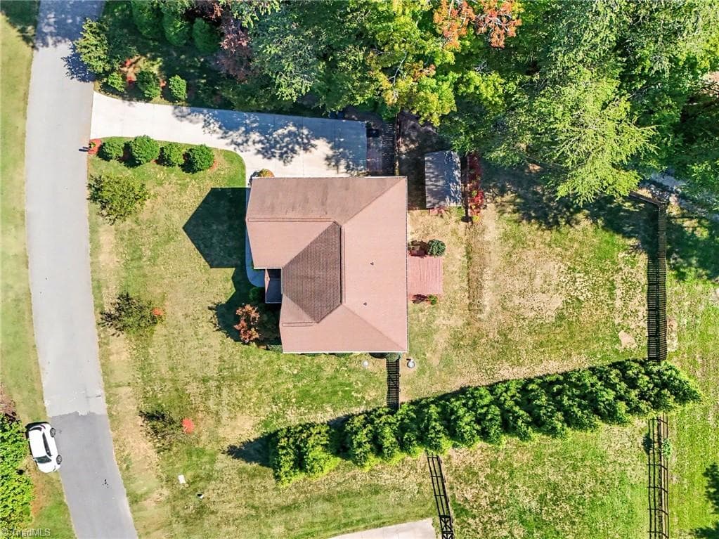Stick/Site Built at 8919 Grove Park Drive, Oak Ridge NC 27310, Oak Ridge, photo 77 of 86