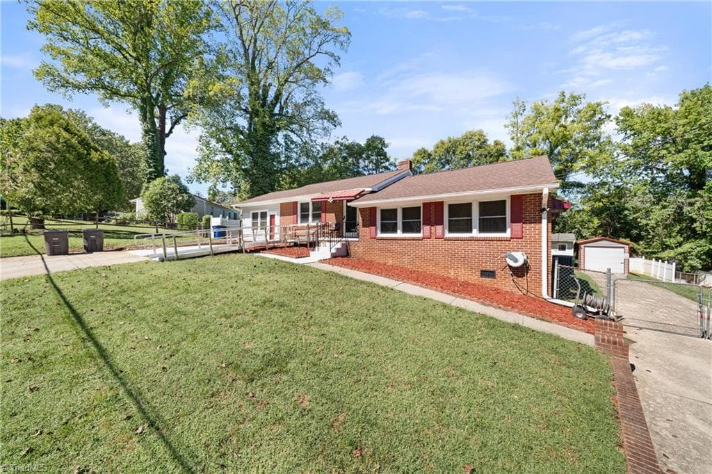 Stick/Site Built at 2613 Ellerbe Avenue, Winston-Salem NC 27127, photo 2 of 25