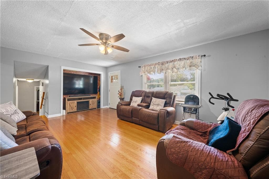 Stick/Site Built at 2613 Ellerbe Avenue, Winston-Salem NC 27127, photo 5 of 25