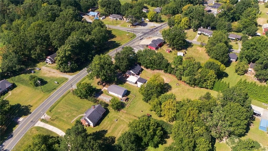 Stick/Site Built at 983 Nc Highway 87, Burlington NC 27217, Burlington, photo 3 of 34