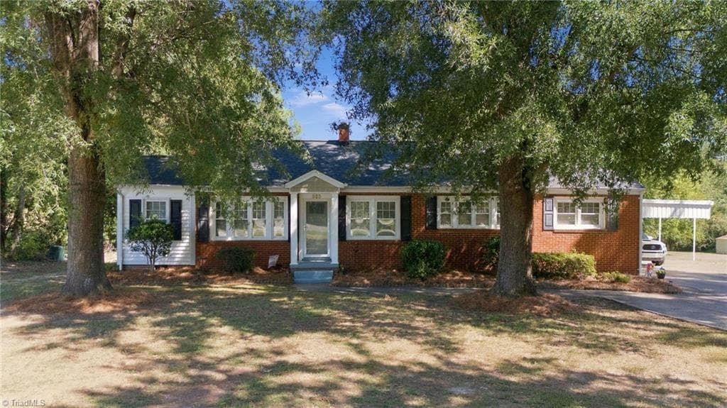 983 Nc Highway 87, Burlington NC 27217