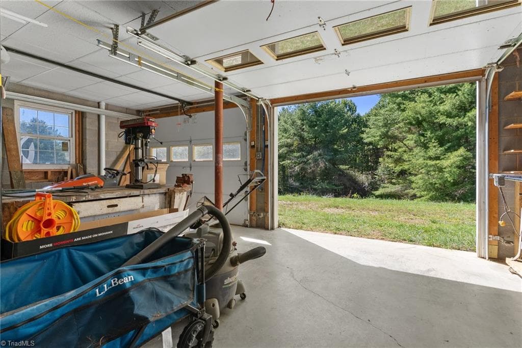Modular at 1295 Phipps Dairy Road, Piney Creek NC 28663, photo 23 of 37