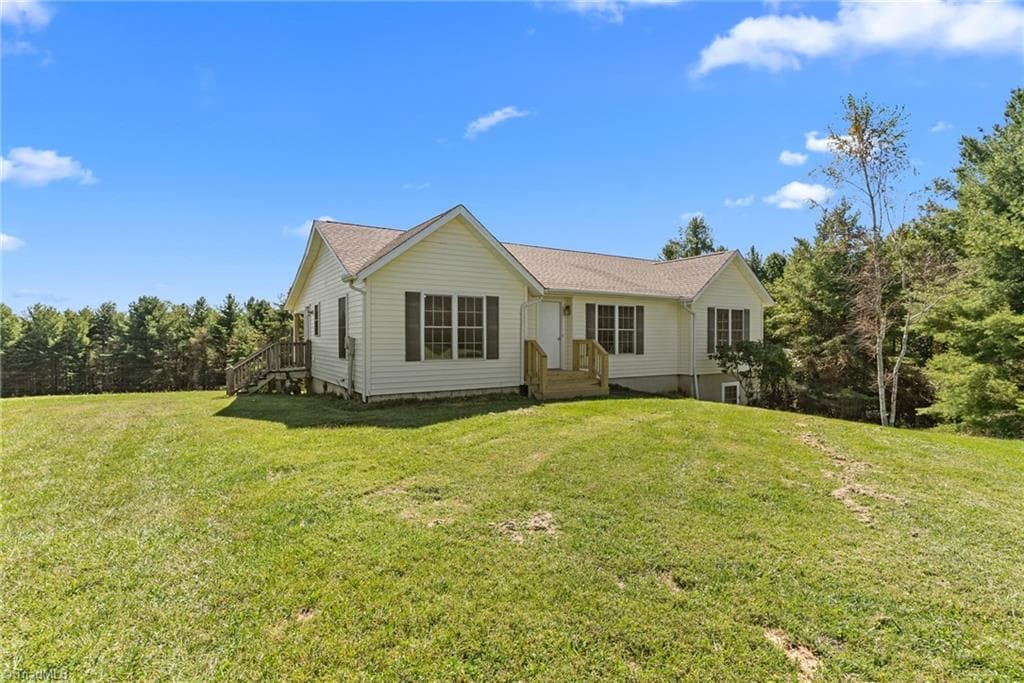 Modular at 1295 Phipps Dairy Road, Piney Creek NC 28663, photo 2 of 37