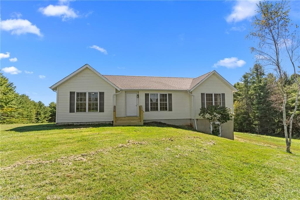 1295 Phipps Dairy Road, Piney Creek NC 28663