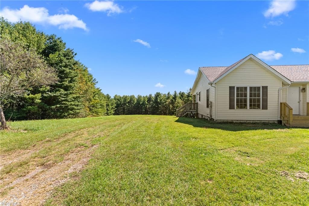 Modular at 1295 Phipps Dairy Road, Piney Creek NC 28663, photo 25 of 37