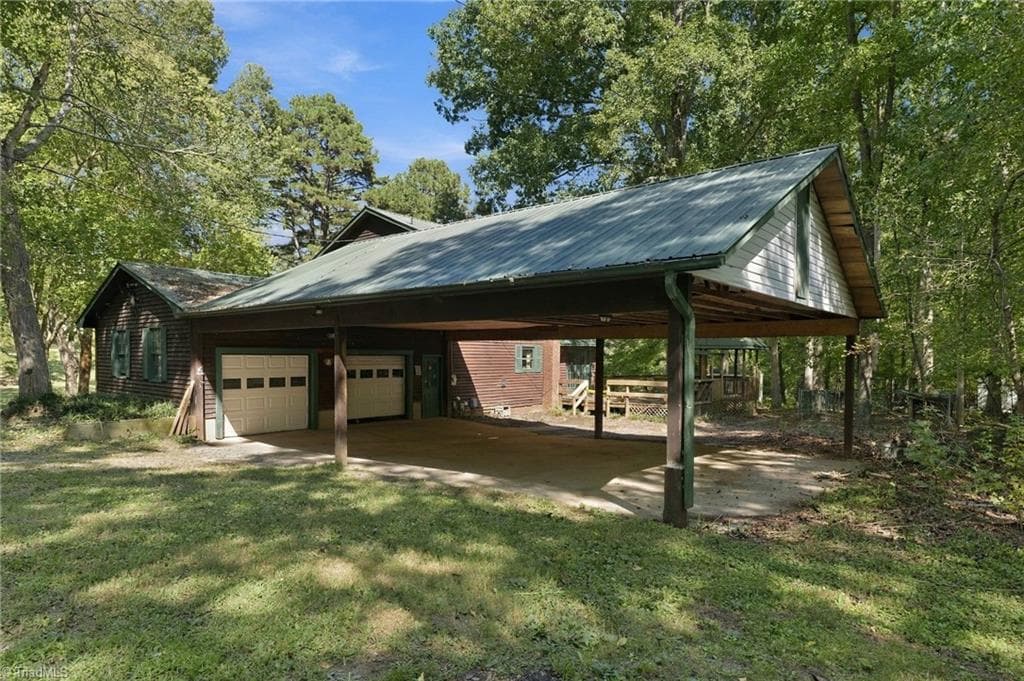 Stick/Site Built at 2321 Race Track Road, Sophia NC 27350, photo 30 of 36