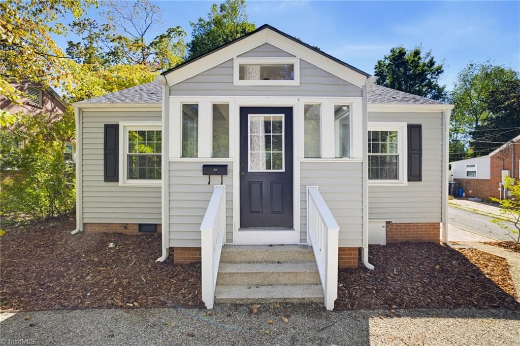 Stick/Site Built at 3809 Walker Avenue, Greensboro NC 27403, photo 2 of 25