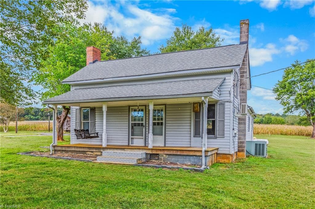 478 Randleman Road, Hamptonville NC 27020
