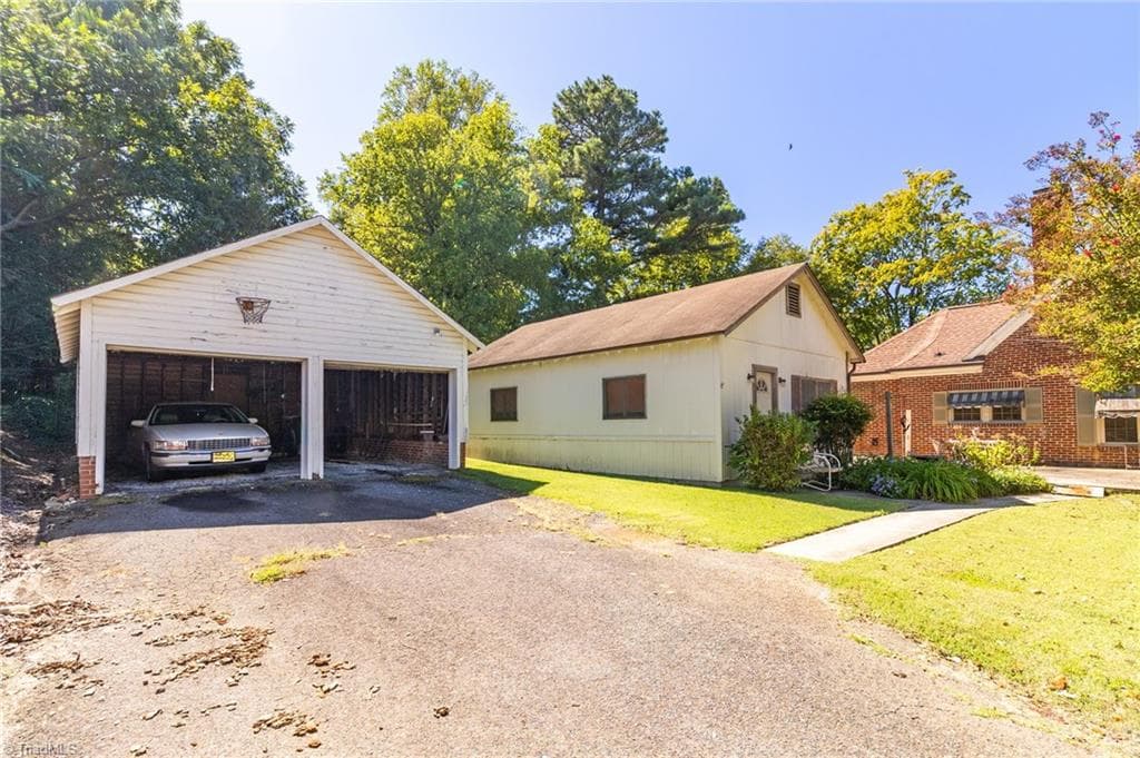 Stick/Site Built at 549 Holly Street, Asheboro NC 27203, Asheboro, photo 7 of 66