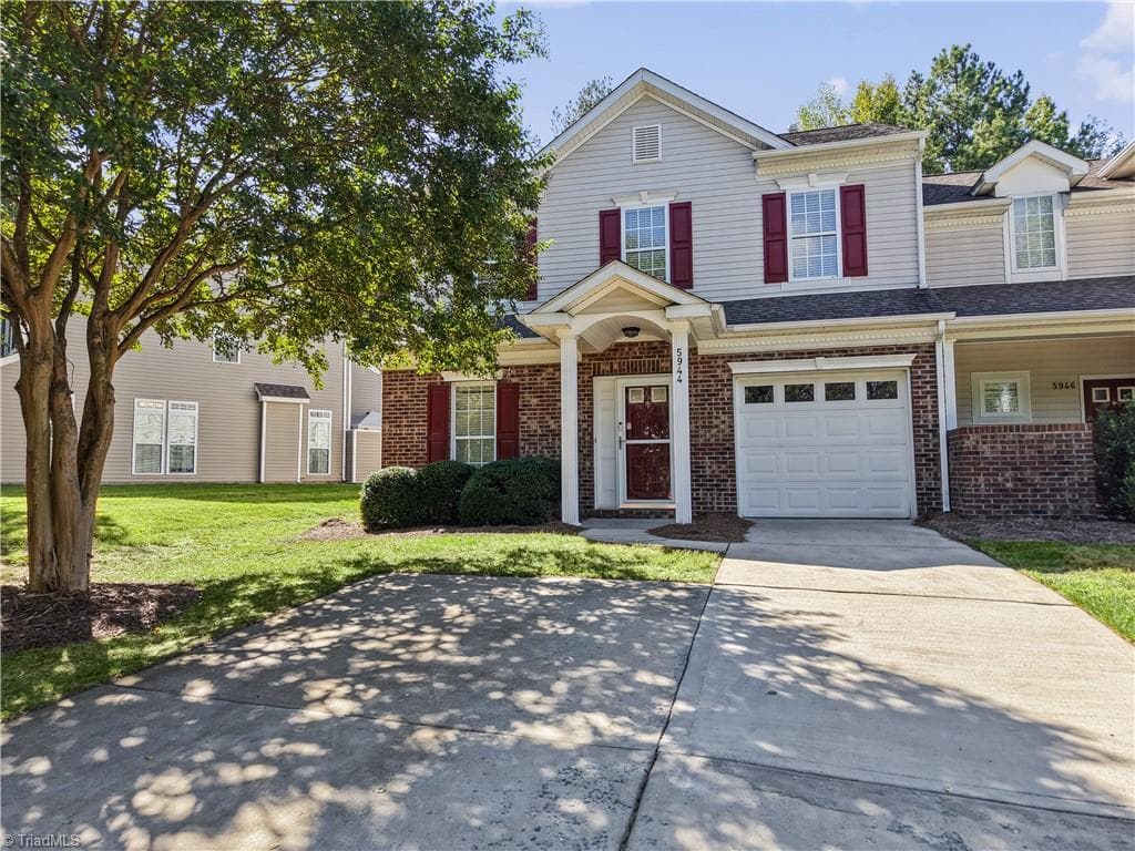 5944 Hollow Wood Court, Winston-Salem NC 27104