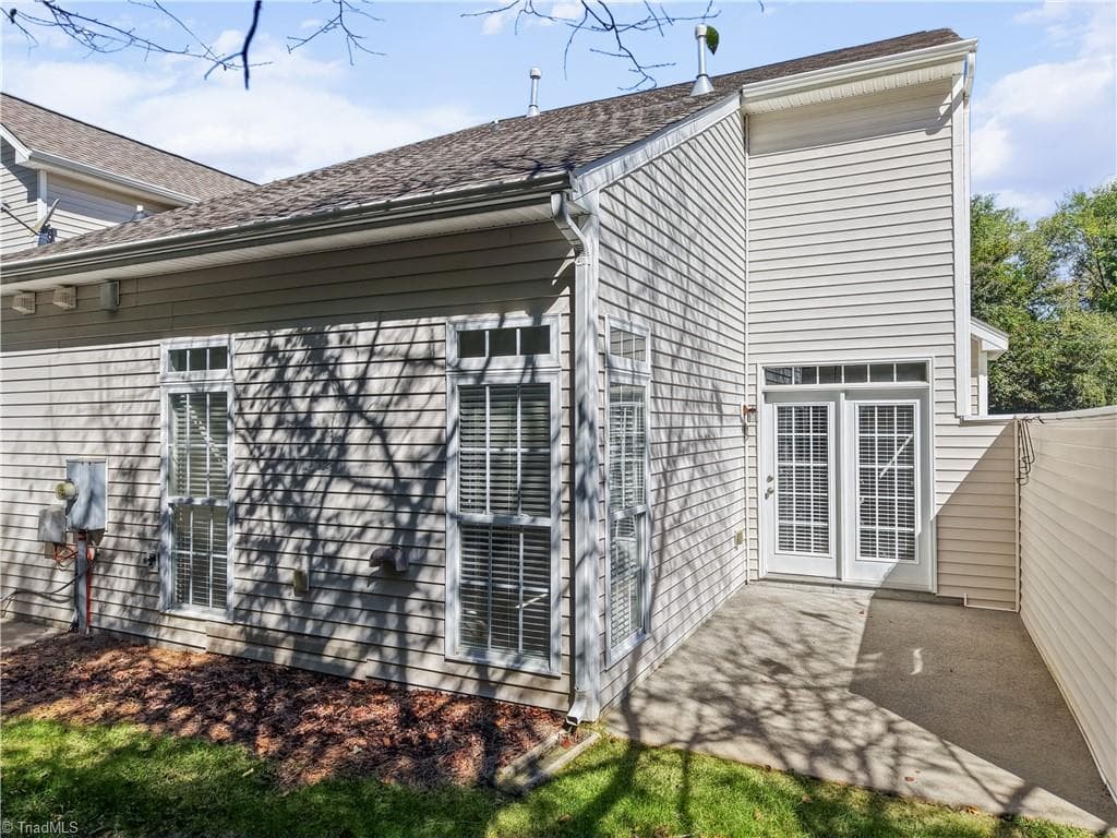 Stick/Site Built at 5944 Hollow Wood Court, Winston-Salem NC 27104, Winston-Salem, photo 15 of 17