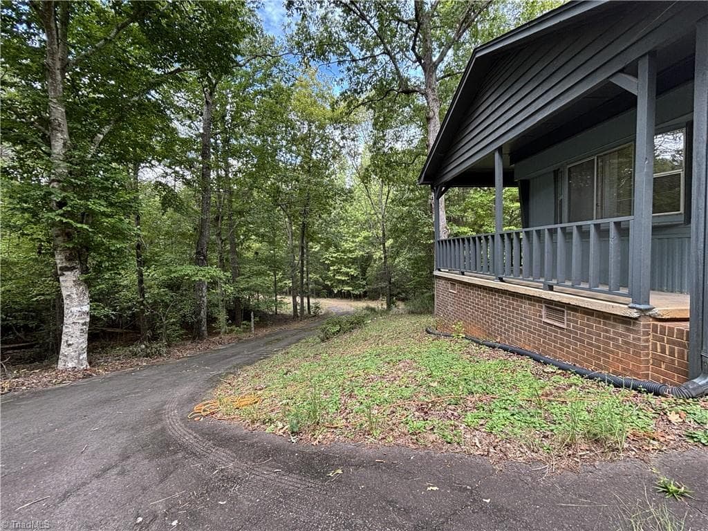 Manufactured Home at 230 Sugar Loaf Road, Troy NC 27371, photo 27 of 27