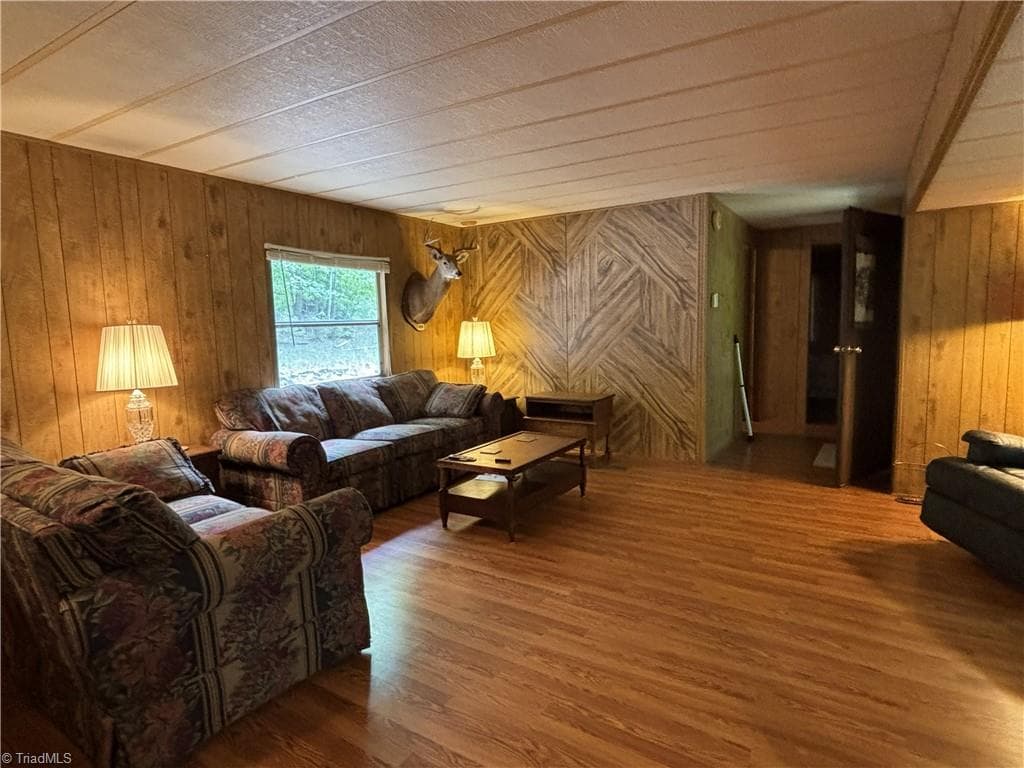 Manufactured Home at 230 Sugar Loaf Road, Troy NC 27371, photo 9 of 27