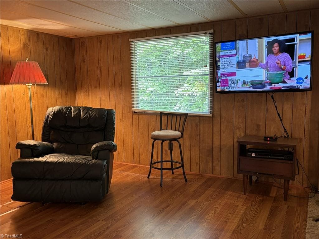Manufactured Home at 230 Sugar Loaf Road, Troy NC 27371, photo 8 of 27