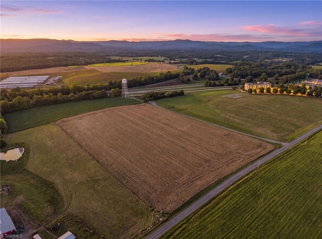+/-14.6 acres Salem Fork Road, Elkin NC 28621