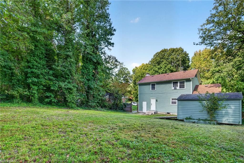 Stick/Site Built at 3207 Delmonte Drive, Greensboro NC 27406, photo 43 of 49