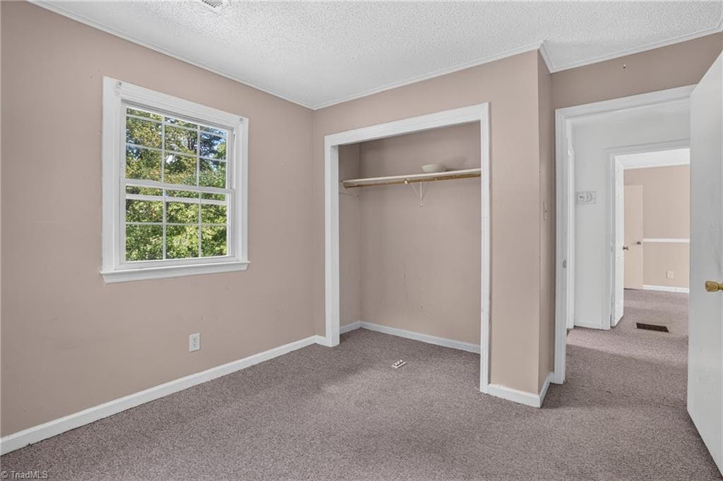 Stick/Site Built at 3207 Delmonte Drive, Greensboro NC 27406, photo 38 of 49